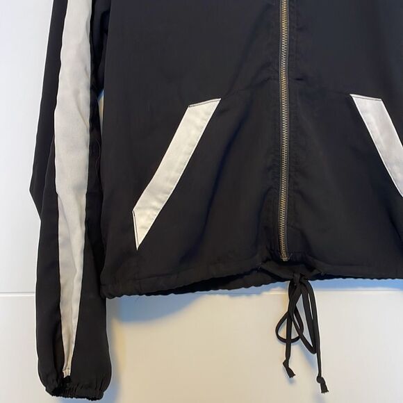 Monteau Thin Black and White Bomber Size Small - Picture 2 of 7